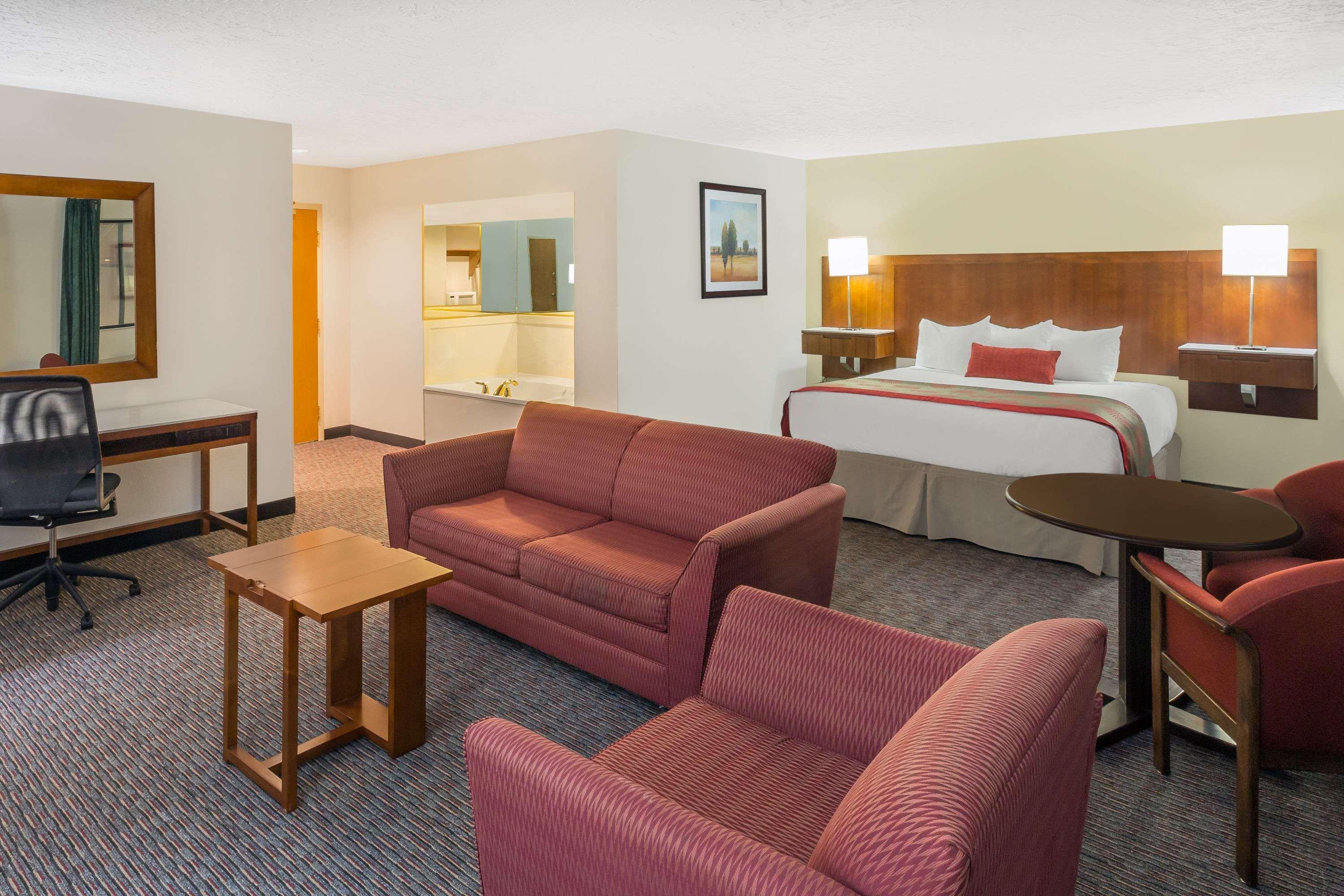 Hotel Ramada By Wyndham Cedar City Extérieur photo