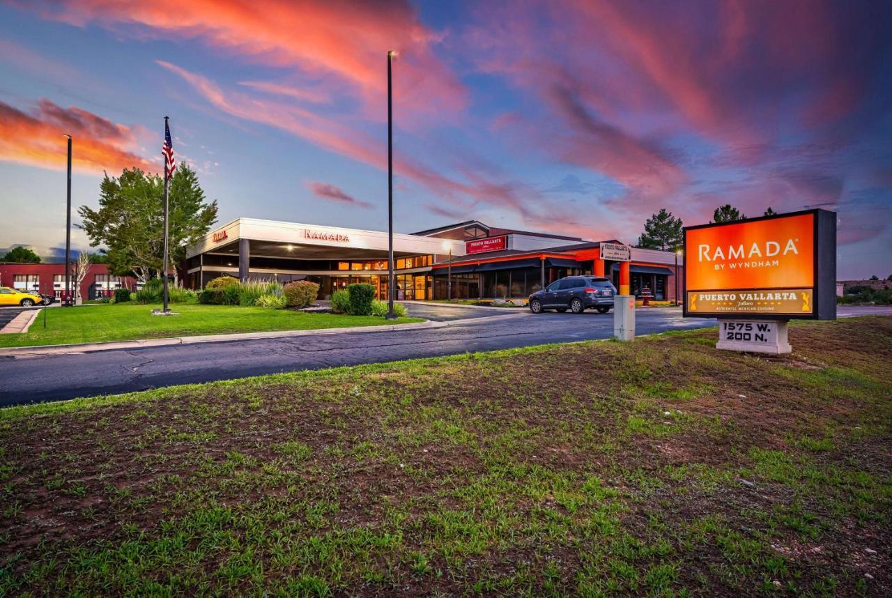 Ramada By Wyndham Cedar City Extérieur photo