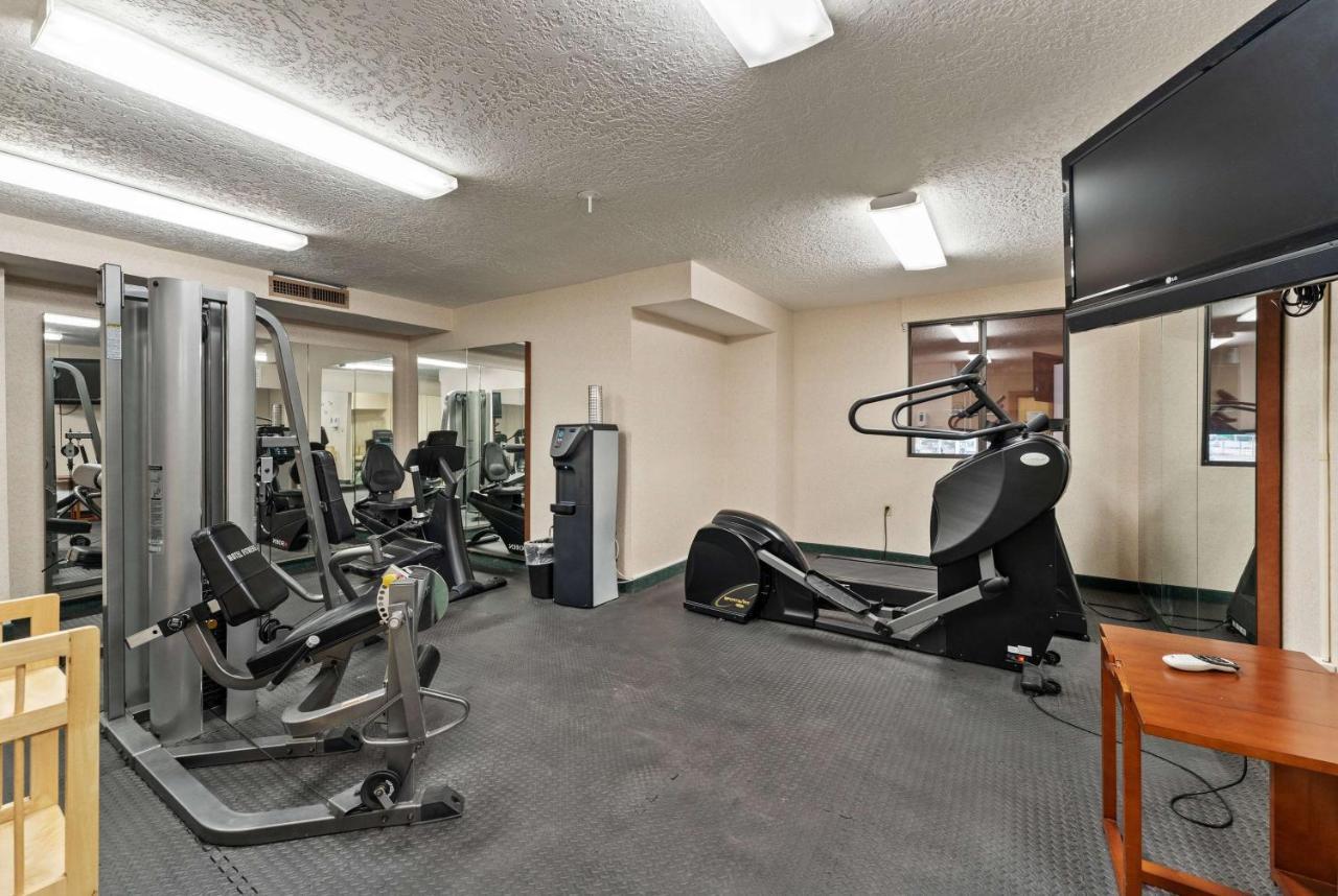Ramada By Wyndham Cedar City Extérieur photo