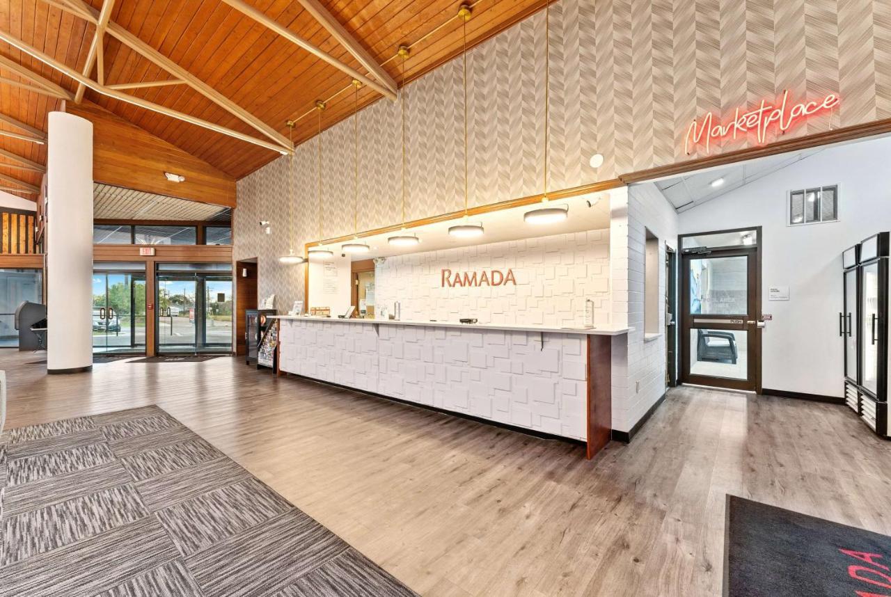 Hotel Ramada By Wyndham Cedar City Extérieur photo