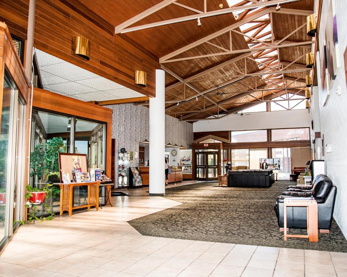 Ramada By Wyndham Cedar City Extérieur photo
